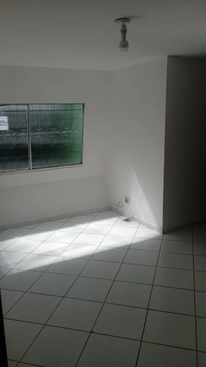 Apartamento 2/4 no Condomínio Flamboyants