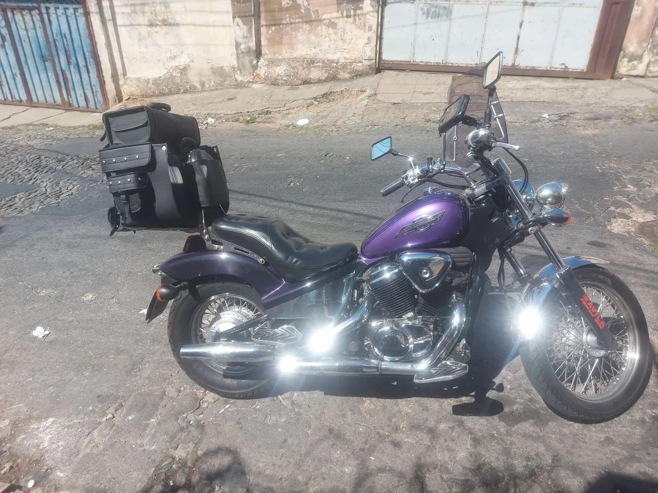 Shadow VT600
