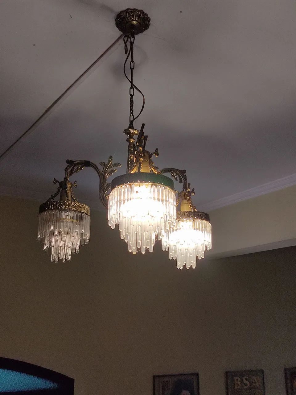 Lustre de bronze e cristal  - Foto 2
