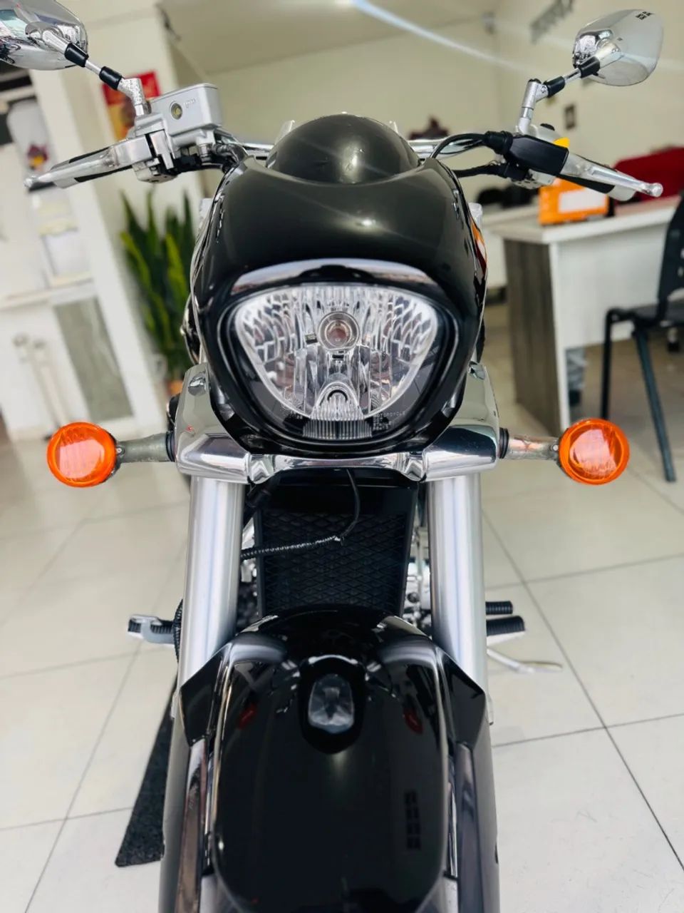 Suzuki Boulevard M800 - 2013 IMPECÁVEL  - Foto 5