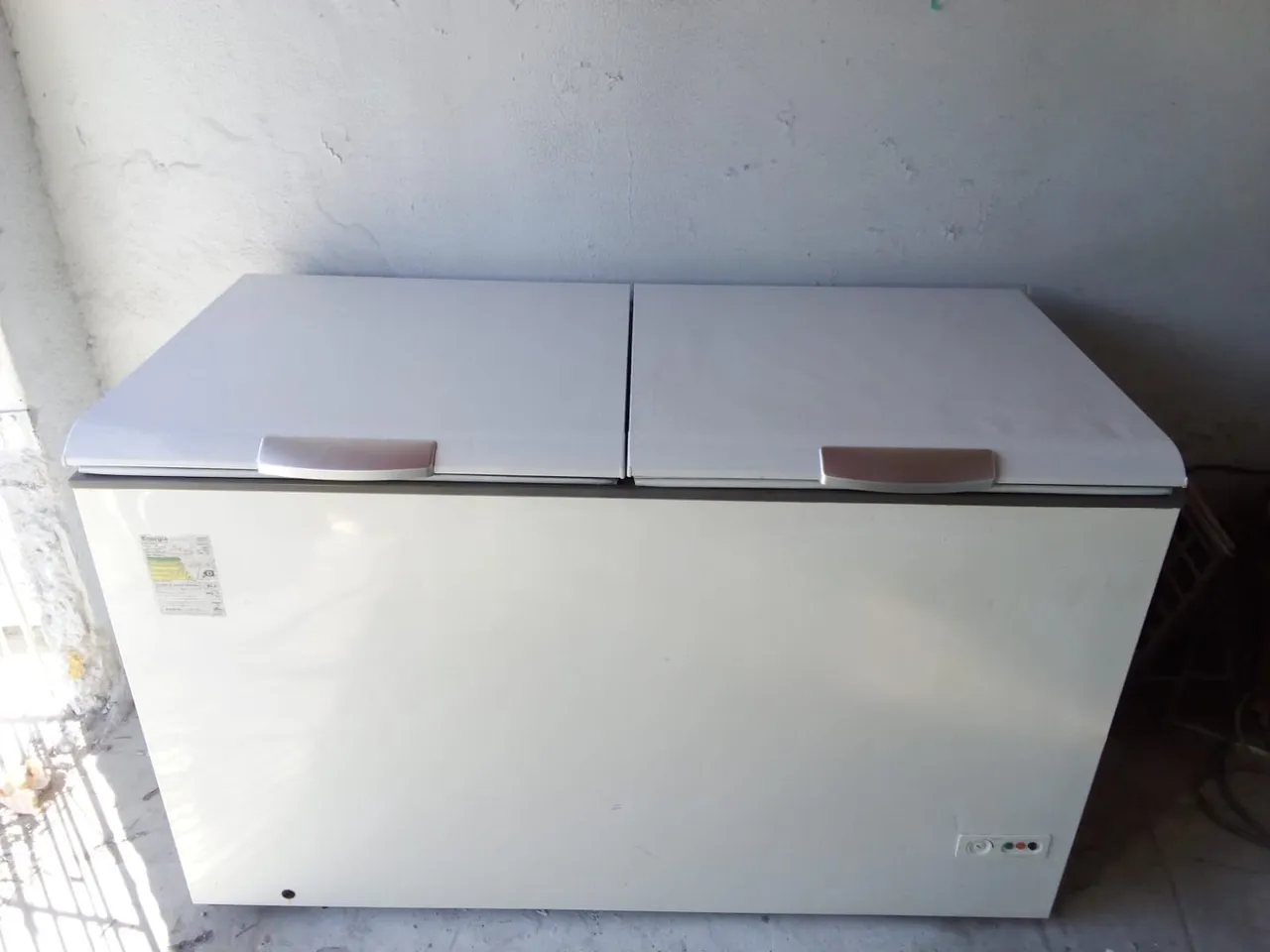 Freezer Horizontal Branco ( vendo)