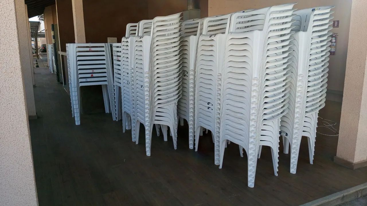 Jogos de mesas e pula pula * - Foto 2