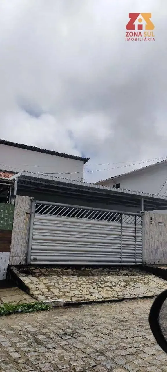 Casa com 3 dormitórios à venda por R$ 700.000 - Jardim São Paulo - João Pessoa/PB