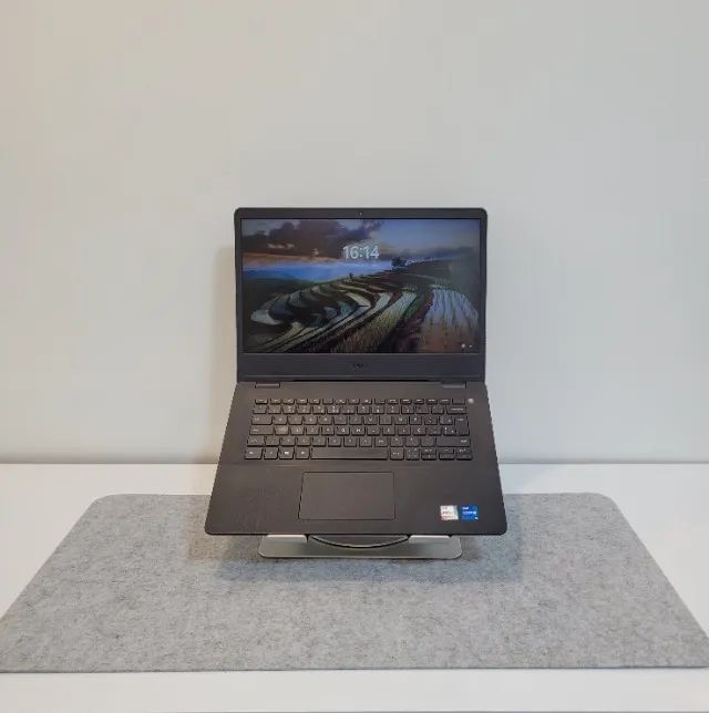 Notebook Dell Vostro i5 (11ª) | SSD 256gb | Intel Iris Xe | 8gb memória | 14"