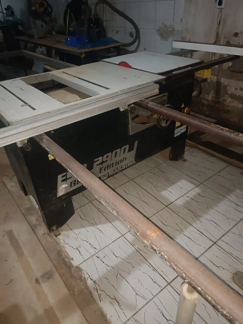 Vendo Marcenaria completa maquinário top, com conjunto fitagem e reguladora automática!