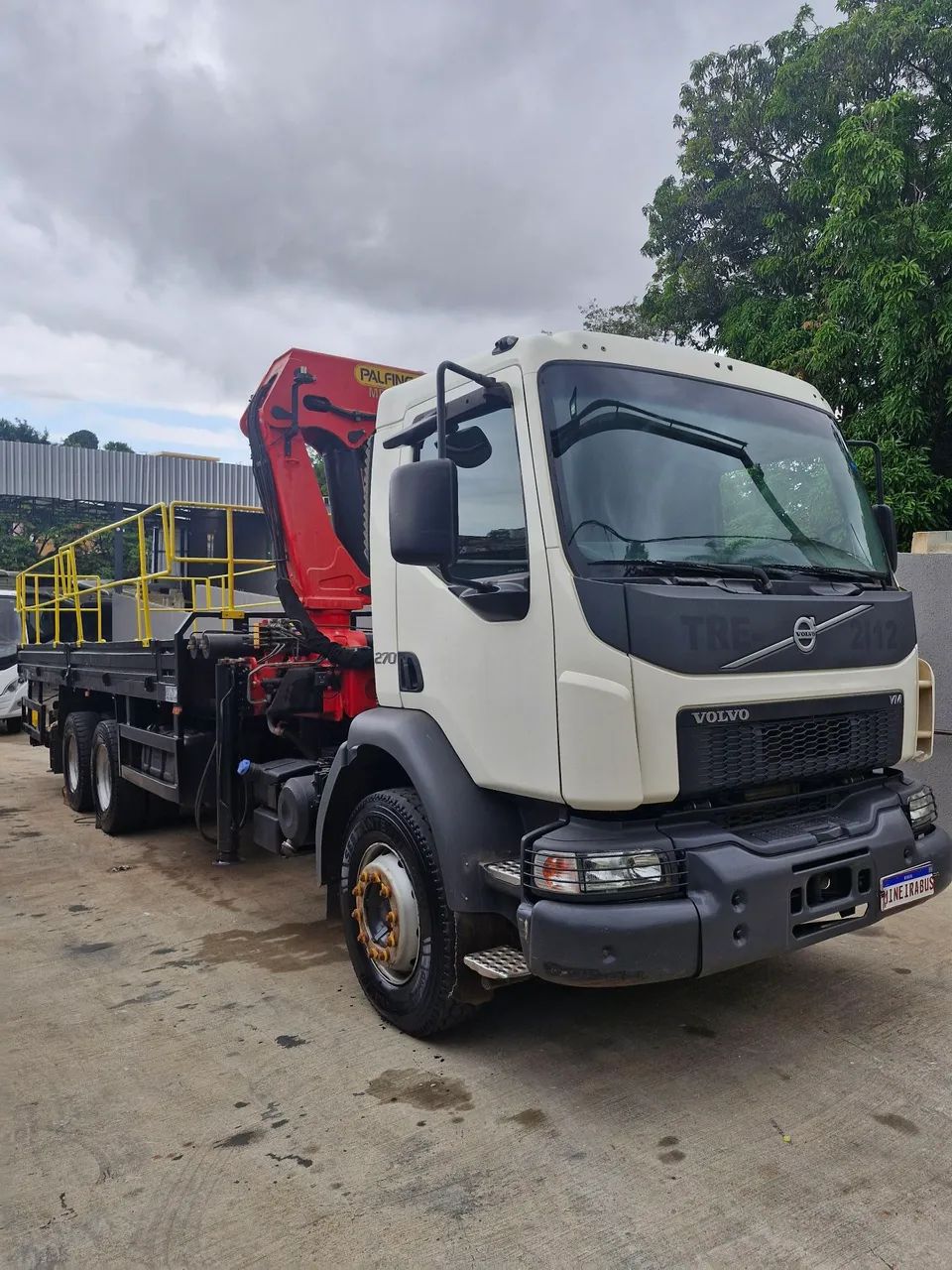 VOLVO VM 270 MULK PALFINGER