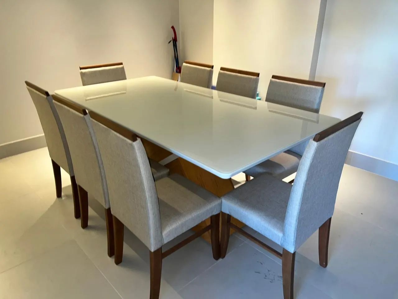 Mesa nova de madeira 