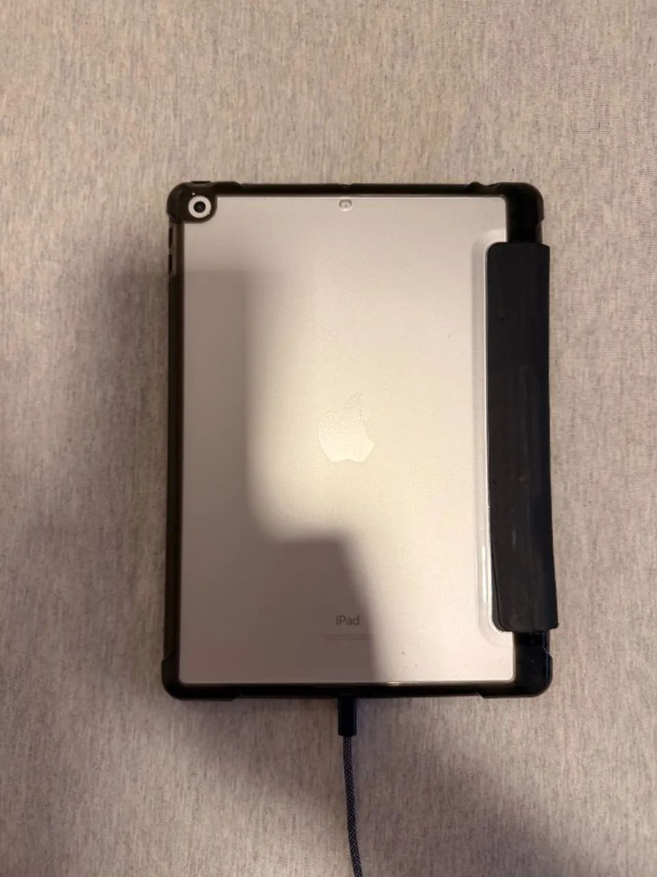 Tablet Apple iPad 9 Geração 256GB Wi-fi 2022 Tela 10,9  - Usado - 100% Funcionando - Prata - Foto 4