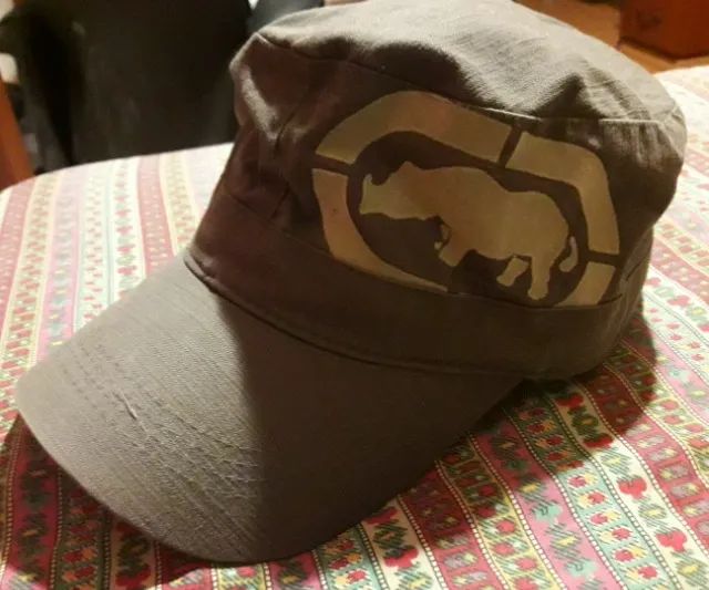 Bone cap - estilo militar Ecko Unltd