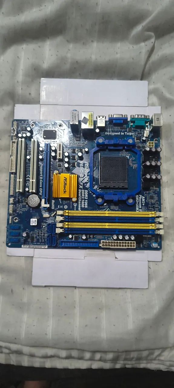 Placa Asrock  - Foto 2