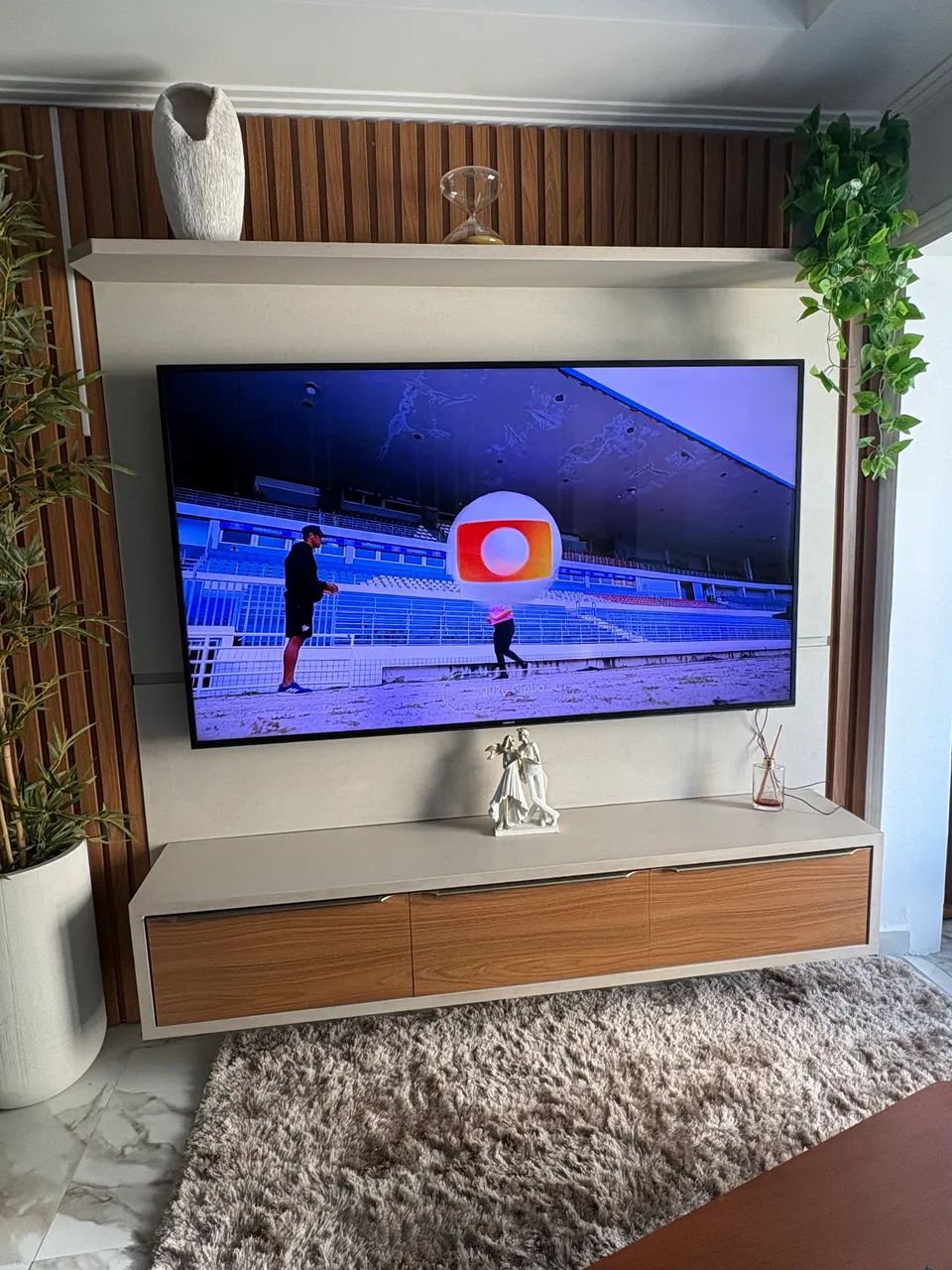 Painel De TV com rack integrado  - Foto 2