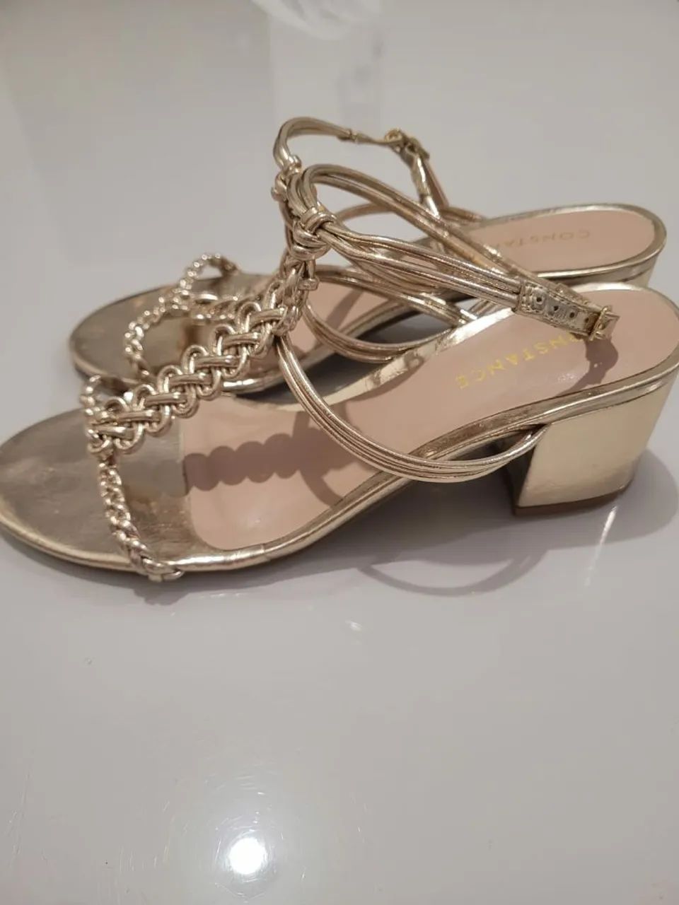 Sandália Constance N°36 - Seminova - Foto 2