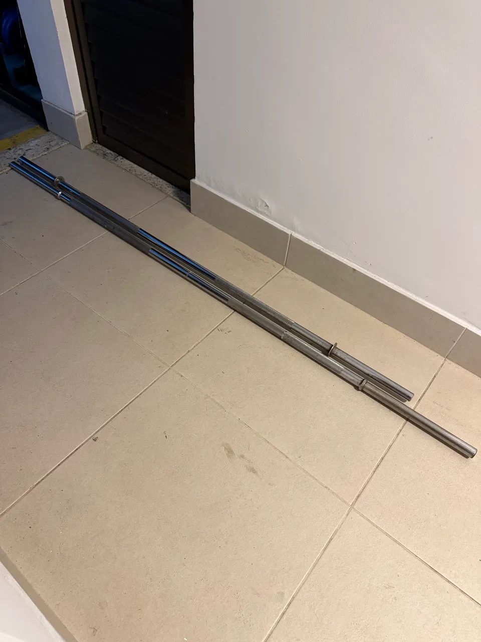 Barras supino cromadas e recartilhadas  - Foto 2