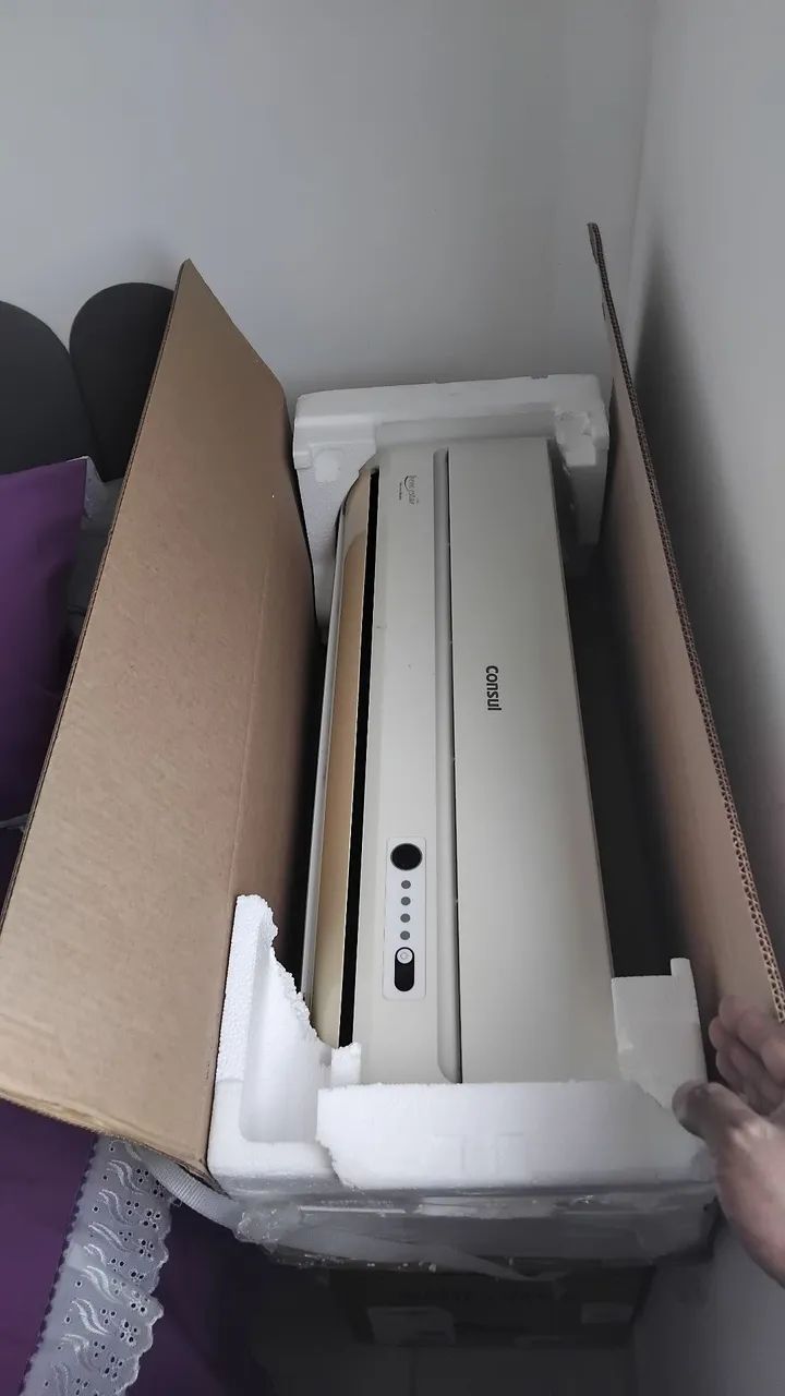Ar condicionado split consul de 9.000 btus Quente e frio 