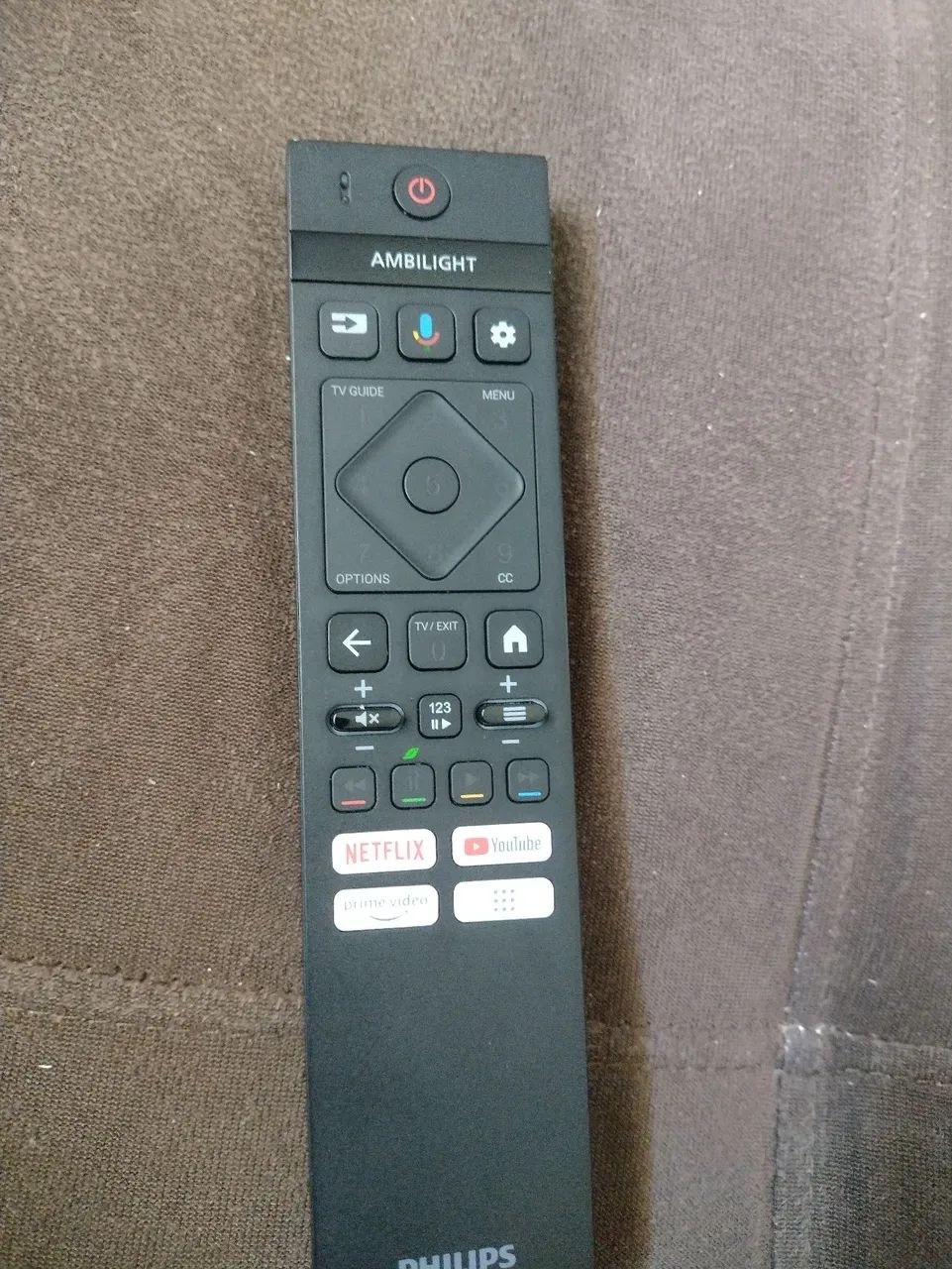 Vendo uma tv Philips 4K comando de voz 7 meses de uso e Bluetooth - Foto 5