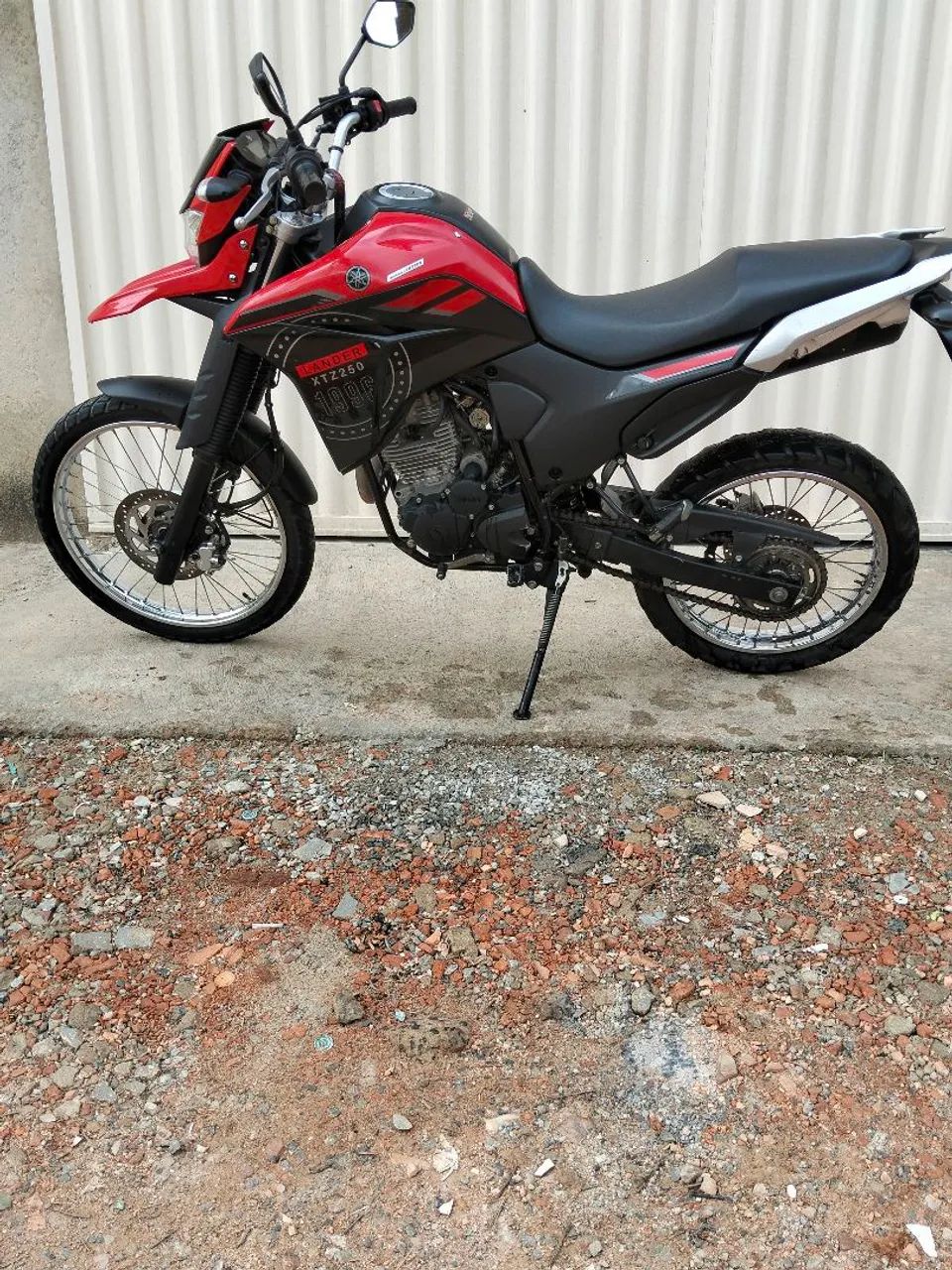Vende-se Lander  - Foto 2
