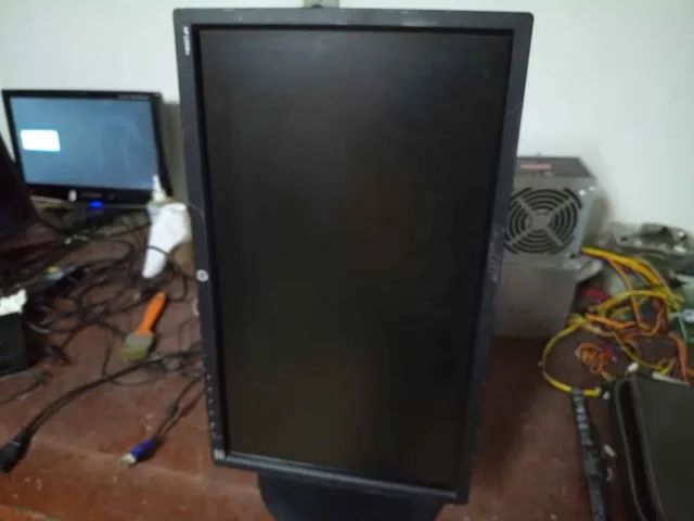 Monitor HP Tela LED de 20 Polegadas Giratória 90° - Foto 4