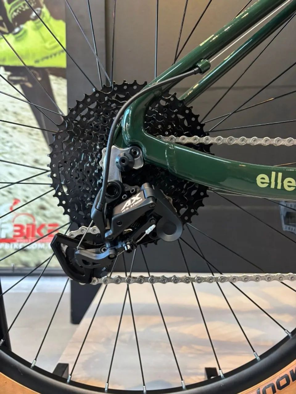 Bicicleta Elleven MTB Aro 29 12V Freio a Disco Hidráulico - Foto 2