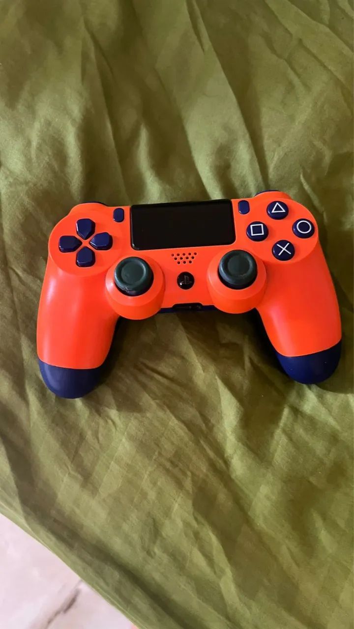 Ps4+ 4 controles  - Foto 2