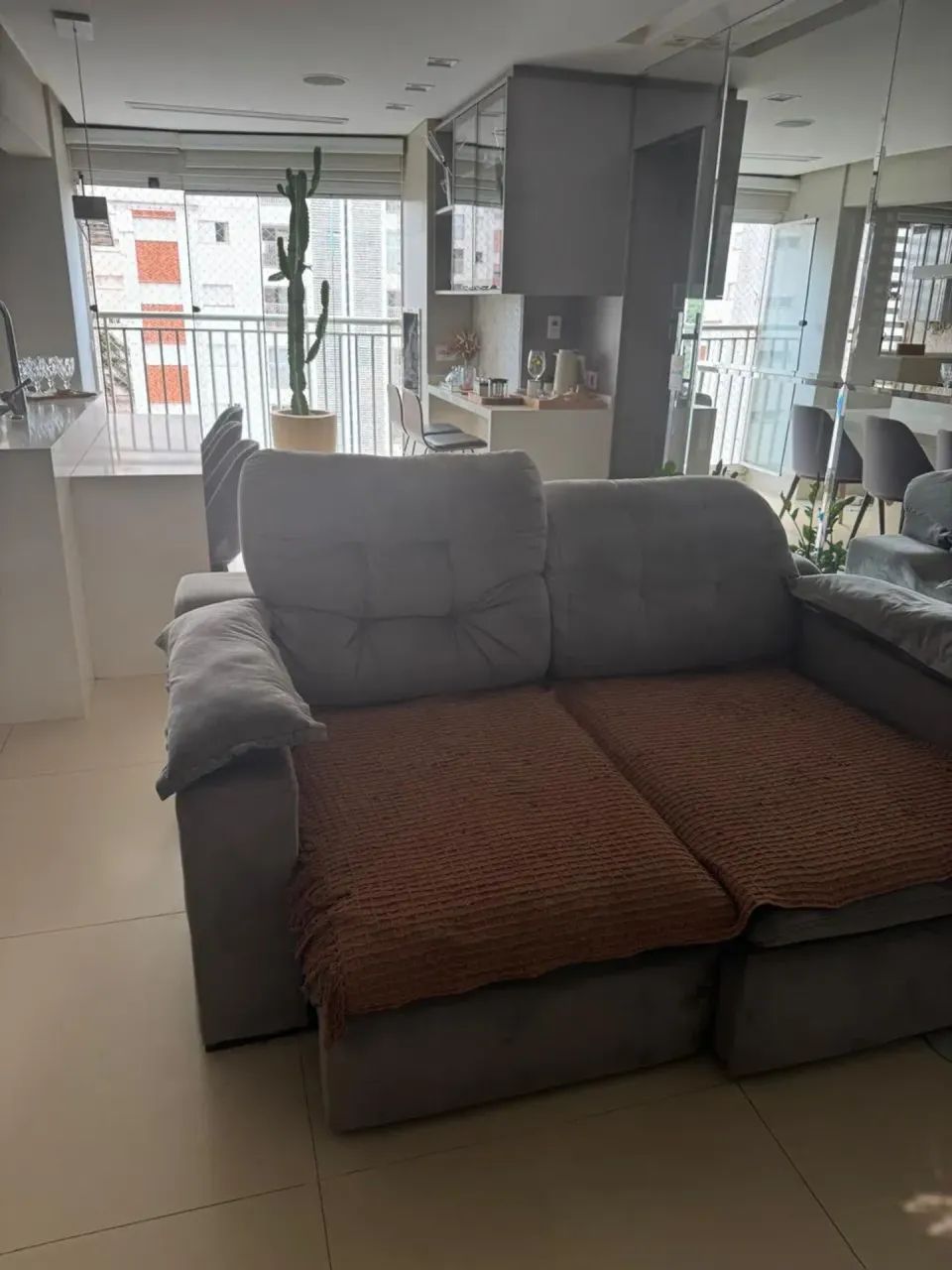 Lindo apto Maringá PR, zona 2, Com 3 dormits (1suíte c/ closet) dem.depends e área complet - Foto 3