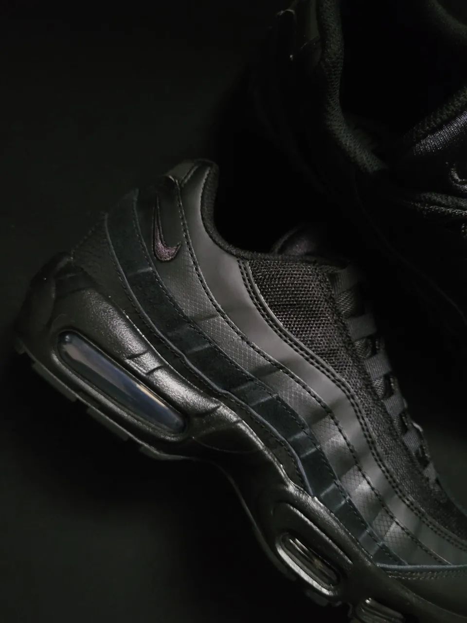 Nike Air Max 95 Essential "Triple Black" - 41 - Foto 2