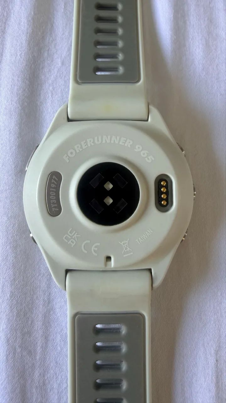 Garmin Forerunner 965 Branco - GPS, AMOLED + Carregador - Foto 4