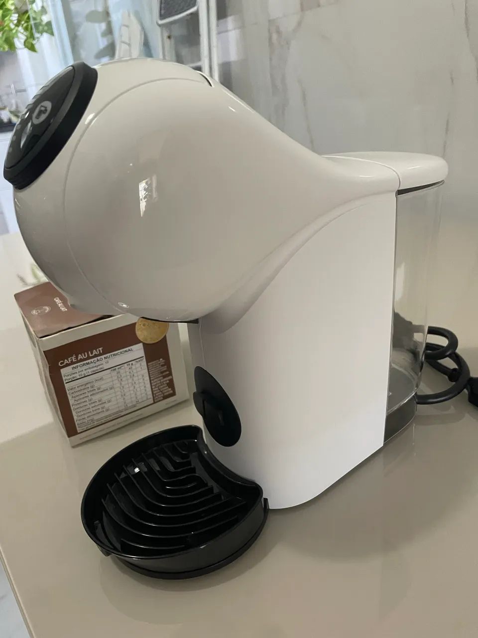 CAFETEIRA ELÉTRICA DOLCE GUSTO COM BOMBONIERE E CÁPSULAS  - Foto 3