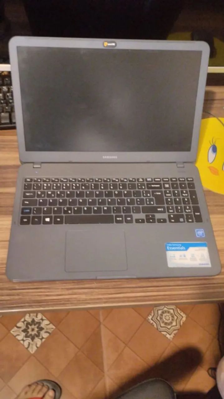 Notebook Samsung Essential  - Foto 2
