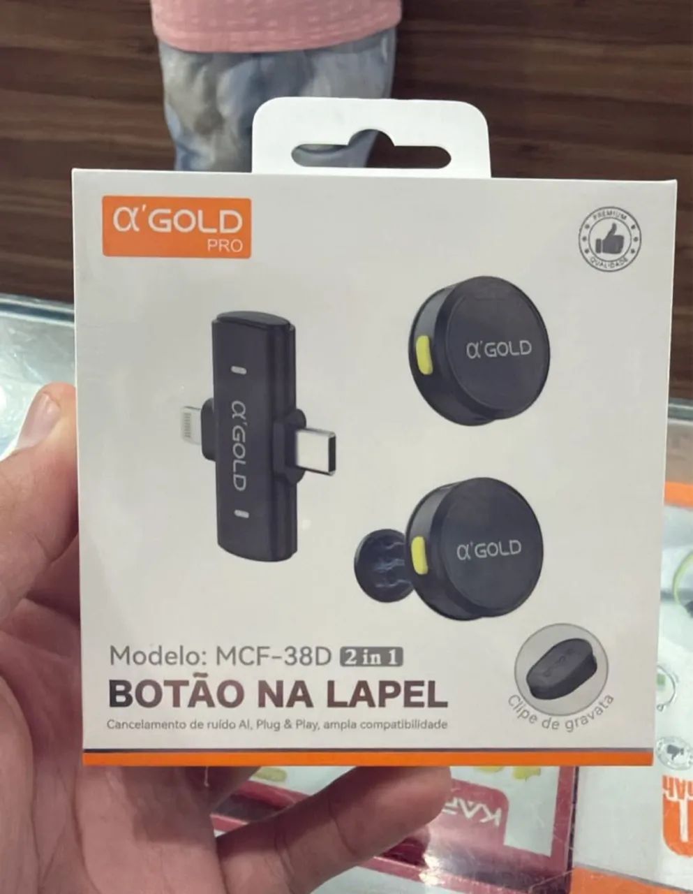 Microfone Botão Lapela Sem Fio Duplo Para Iphone Com Usb - Foto 3