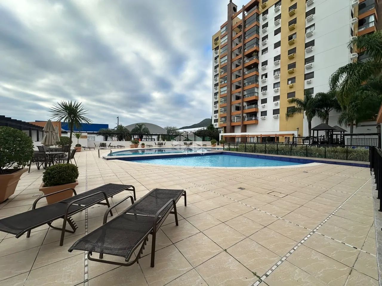APARTAMENTO 2 QUARTOS COM SUÍTE E LAZER COMPLETO À VENDA NO ITACORUBI FLORIANÓPOLIS