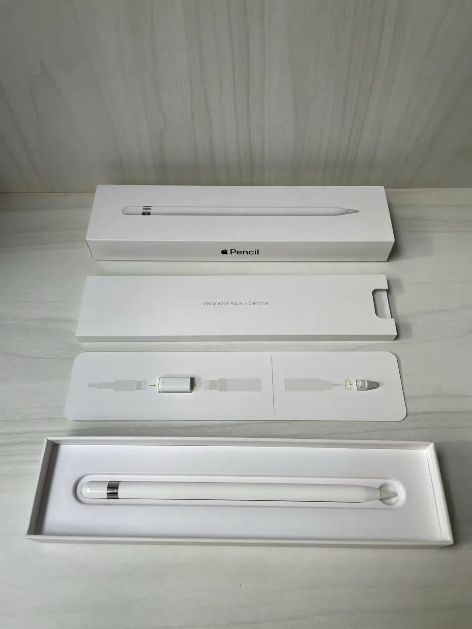 iPad 8ª Geração 32GB Wi-Fi Space Gray + Apple Pencil 1ª Geração