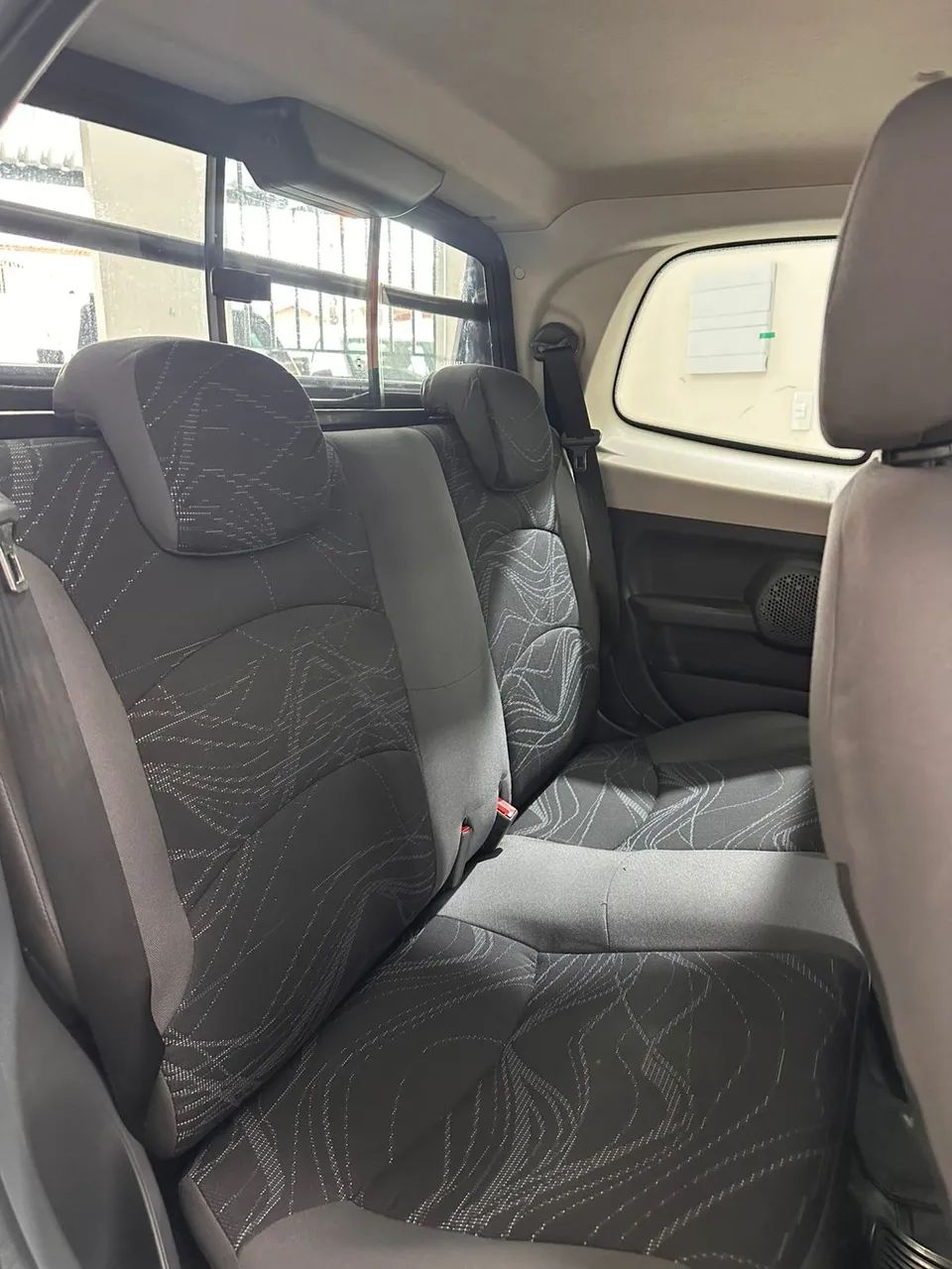 Fiat Strada Working Hard 1.4 Fire Flex 8V CD 2015 - Foto 10