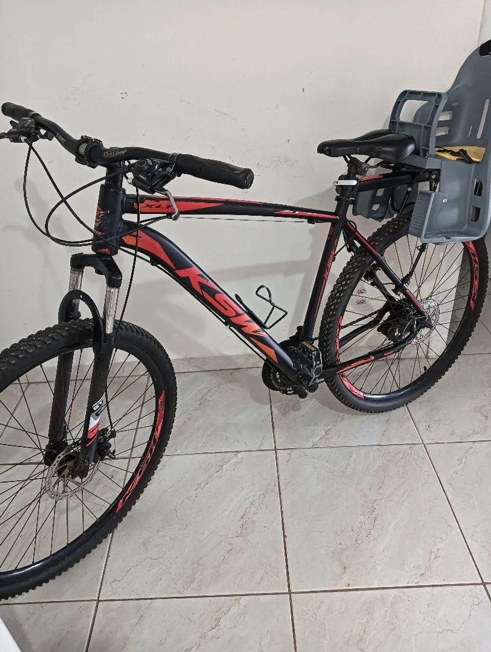 Estou vendendo uma bicicleta em ótimo estado.  - Foto 2