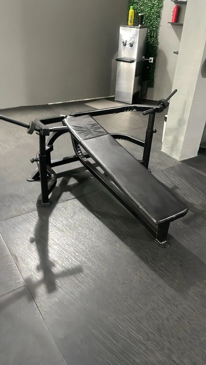 Supino maquina 