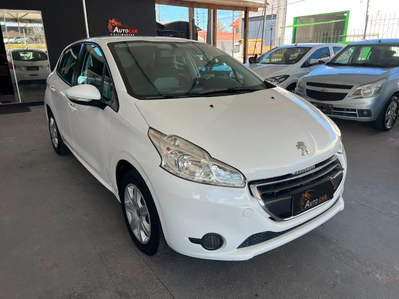 Peugeot 208 Active/active Pack 1.5 Flex 8V 5P 2014