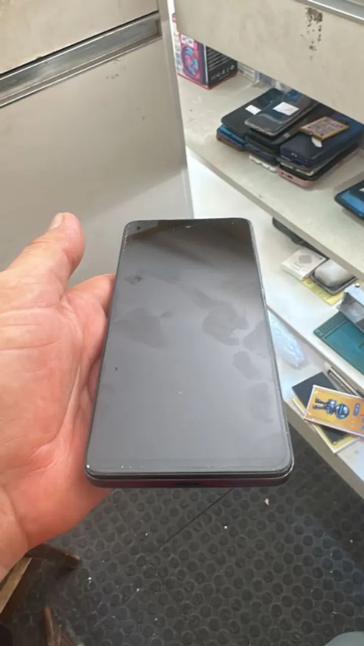 VENDO CELULAR A 04 EM ÓTIMO ESTADO