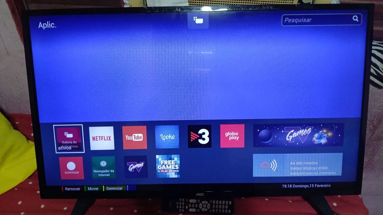 Vendo tv aoc 39 polegadas smart funcionando perfeitamente valor 650 pra vim buscar  - Foto 2