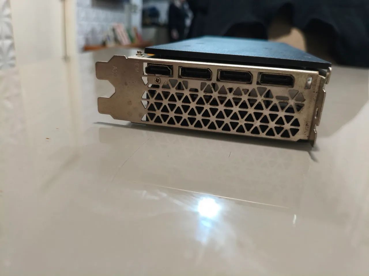 RX 580 2048SP (danificada) - Foto 3
