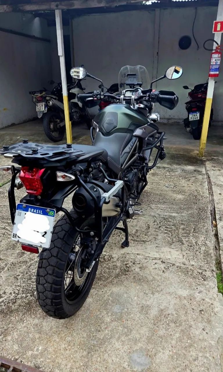 Triumph Tiger XCA - Foto 2
