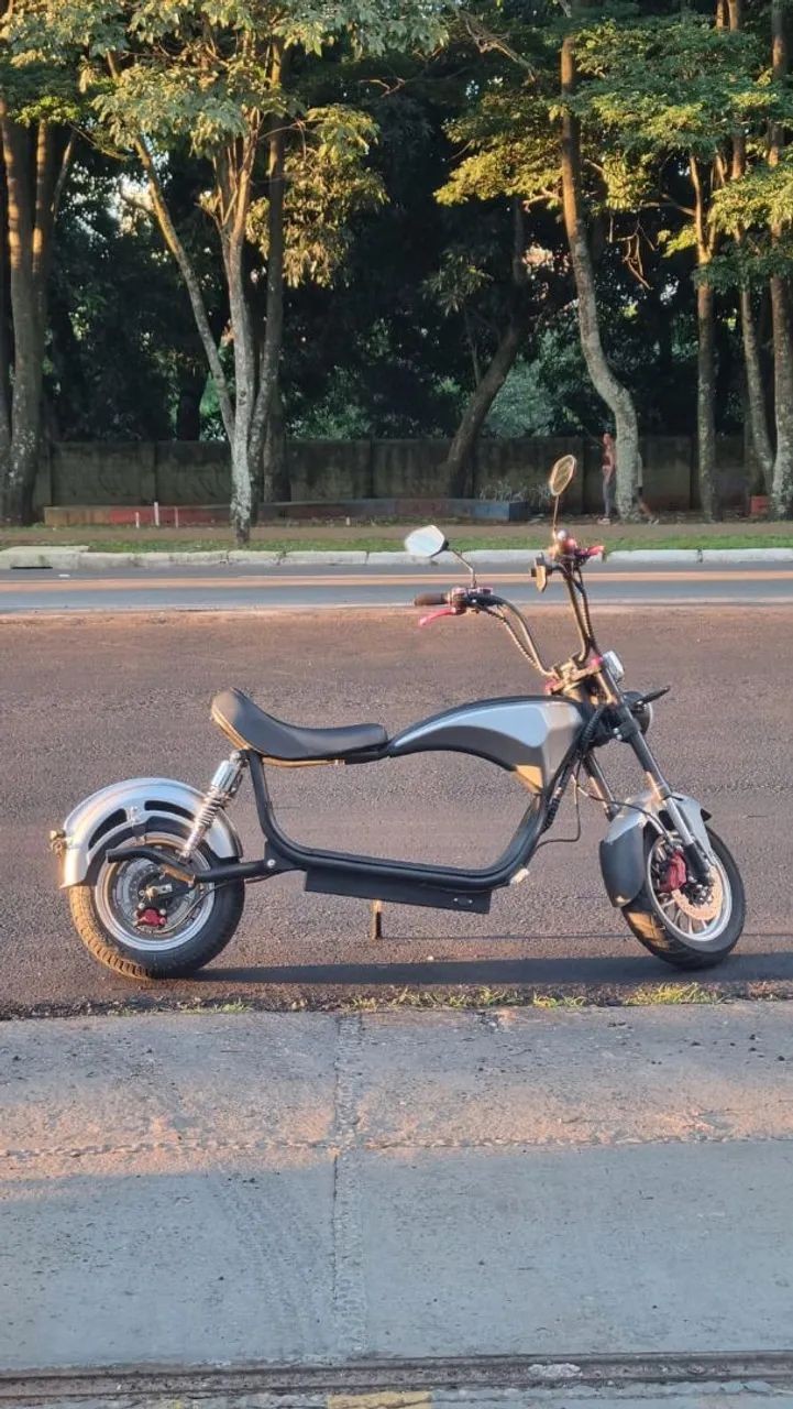 Bicicleta elétrica estilo scooter - Foto 3