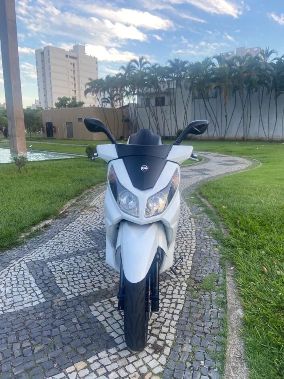 300cc 2010 / 2011 - Foto 2