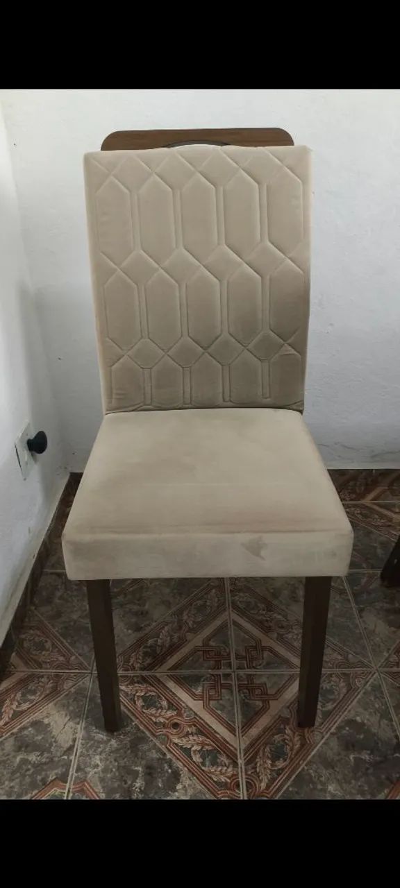 Mesa de jantar com tampo de vidro - Foto 5