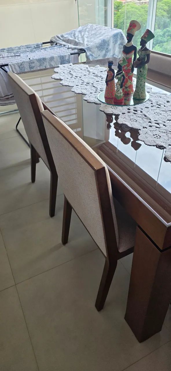 Mesa Usada em bom estado65573825035393121