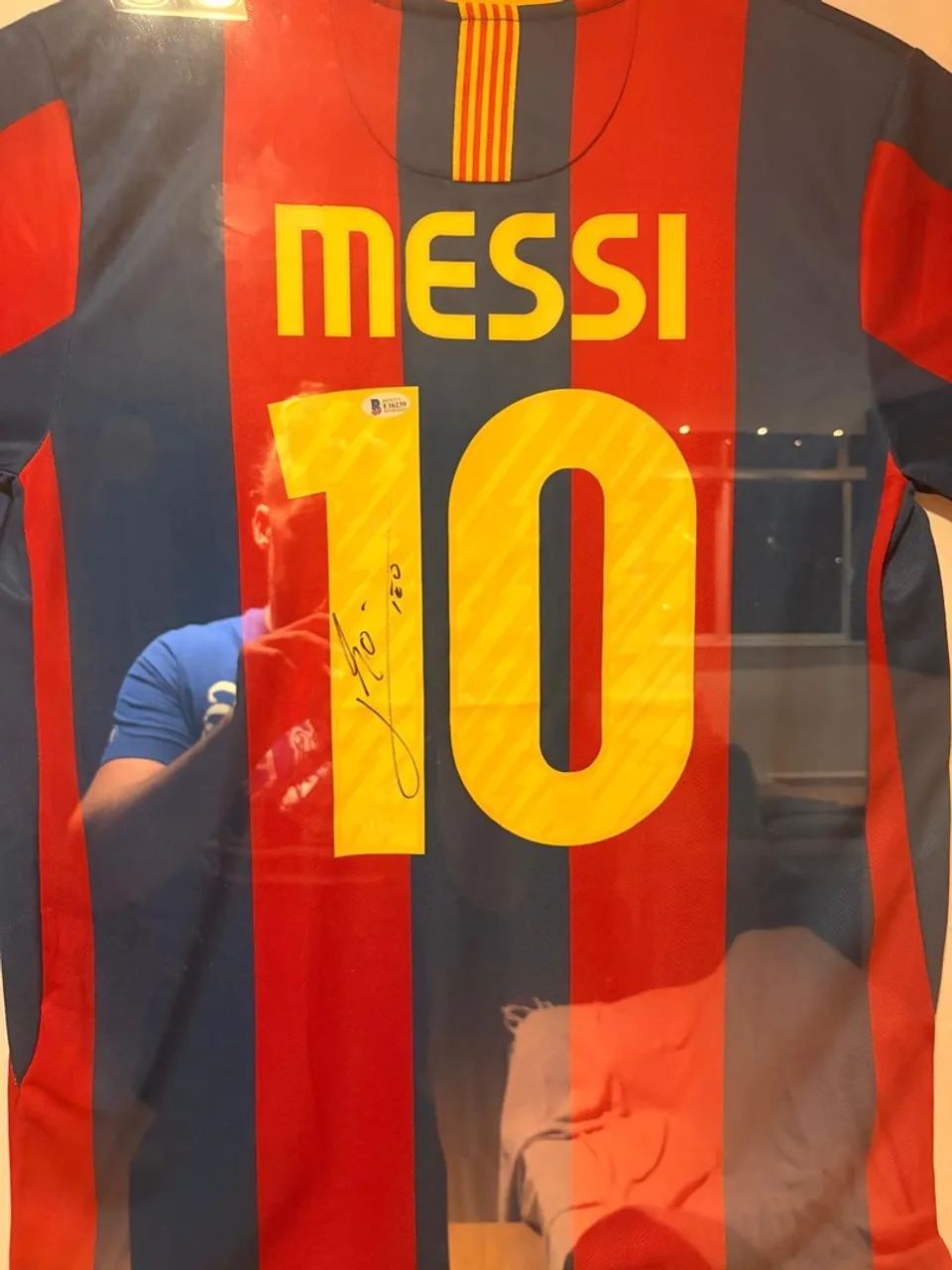 Blusa do Barcelona assinada pelo Messi - Foto 2