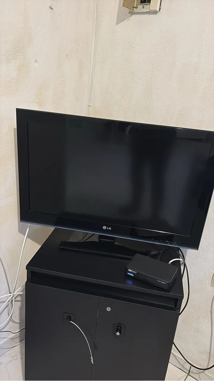 Vendo TVs 32 e 42 polegadas  - Foto 3