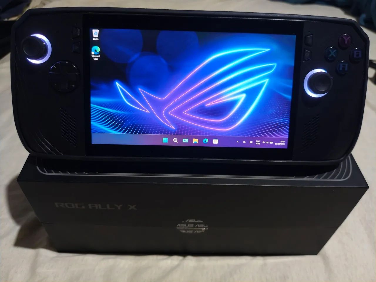 ROG Ally X 2tb Impecável e com Dock - Foto 3