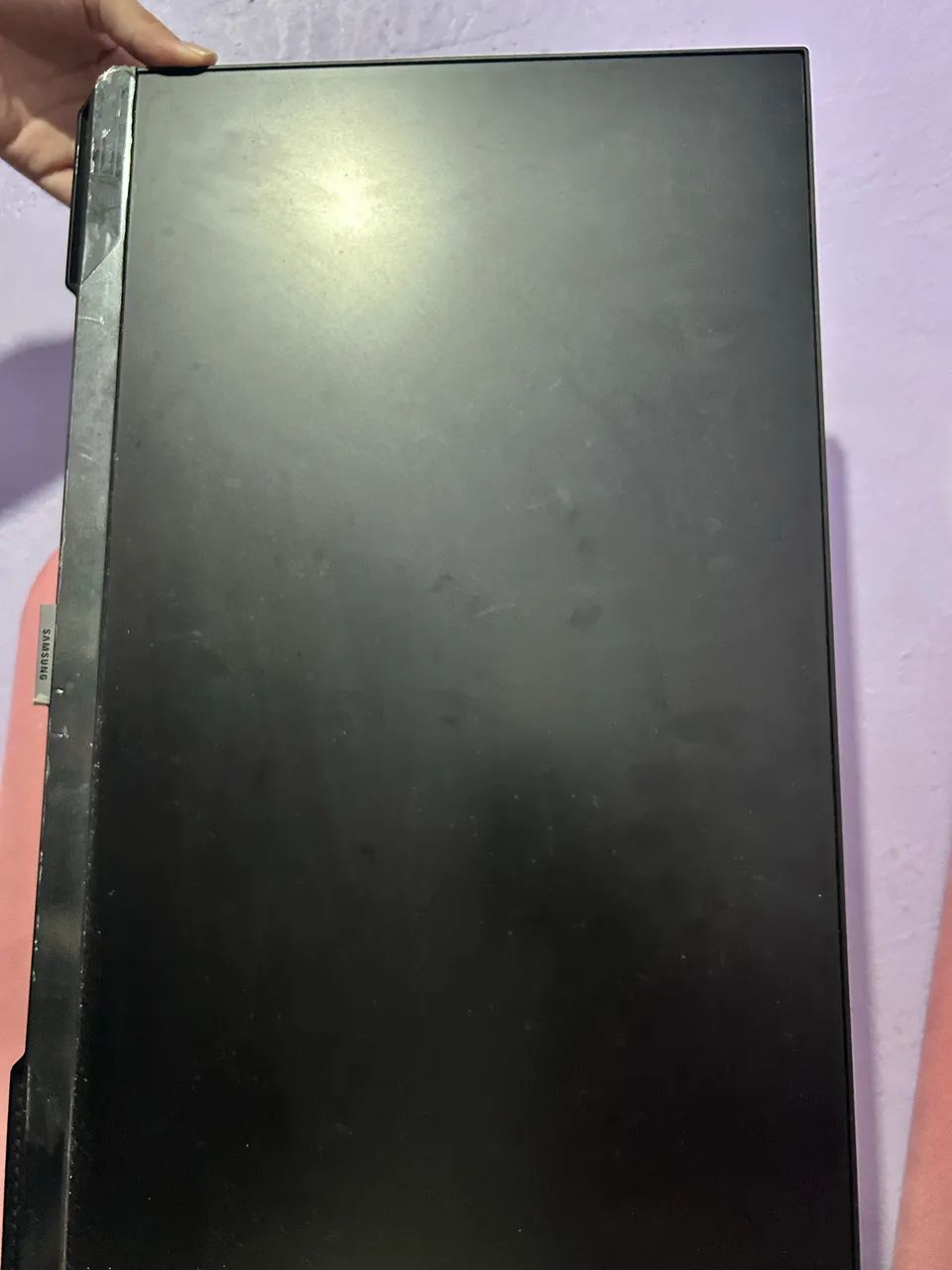 Samsung Odyssey G40 25  - Foto 3