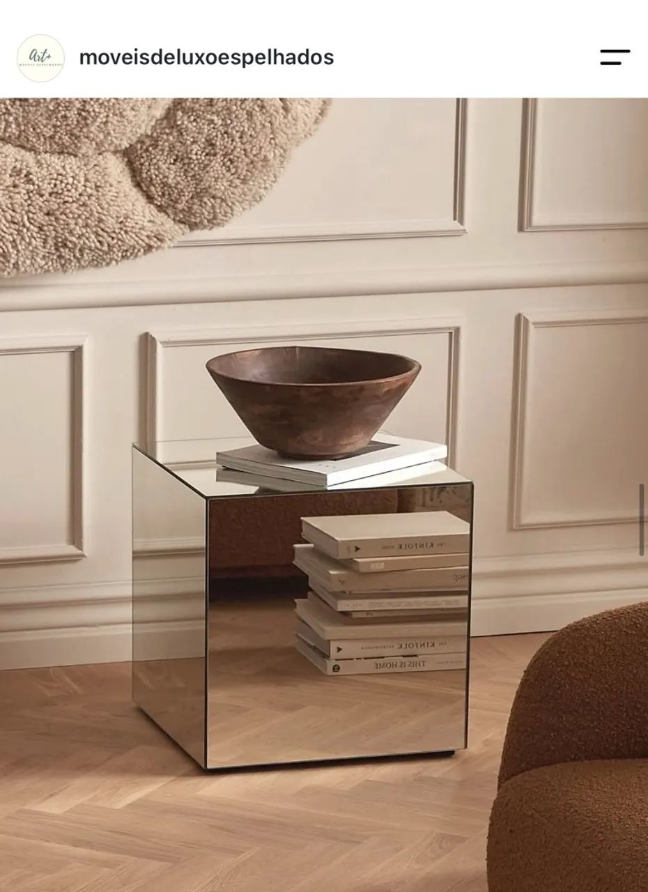 Mesa de canto espelhada 