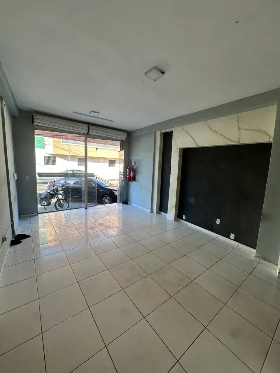 Ponto Comercial no Alecrim, medindo 28m² com banheiro - Foto 3