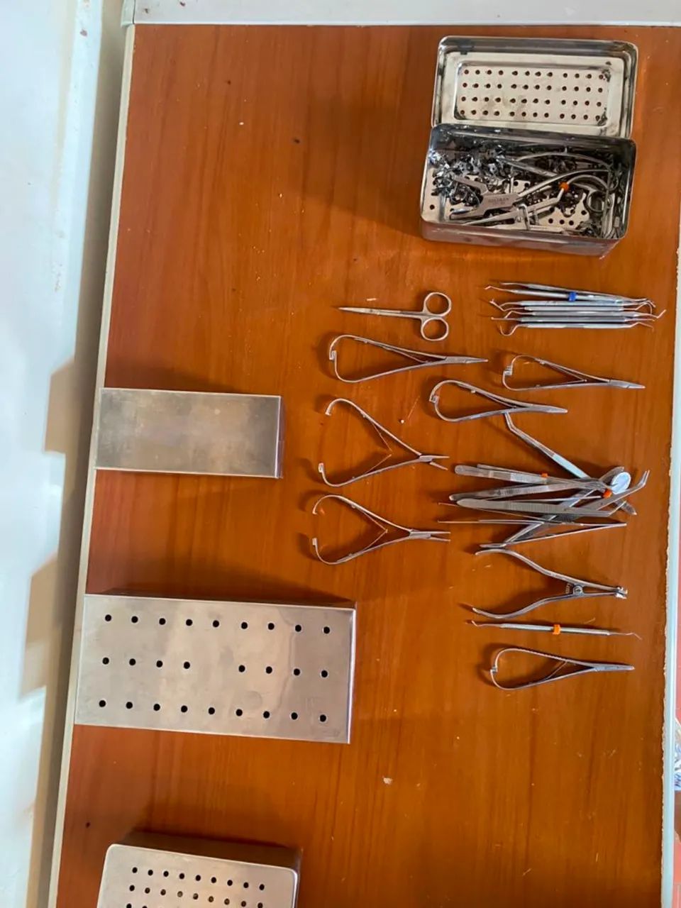 Caixa de cirurgia dentista  - Foto 4